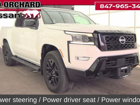 Used 2023 Nissan Frontier SV w/ Midnight Edition Package image 5