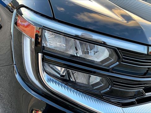 Used 2025 Ford Expedition Max Platinum image 26