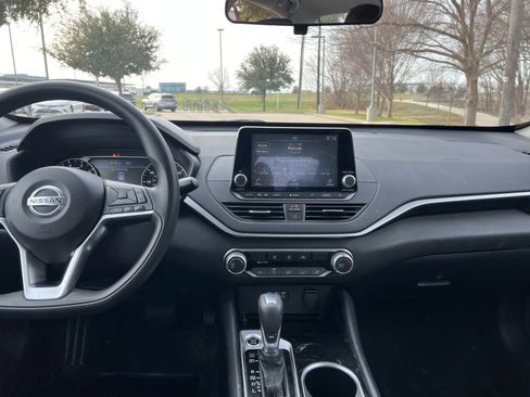 Used 2021 Nissan Altima 2.5 SV image 26