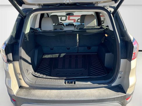 Used 2017 Ford Escape Titanium image 25