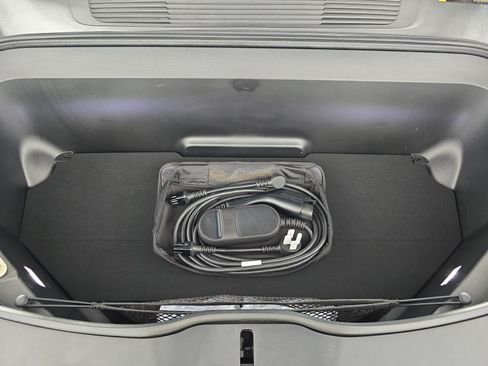 Used 2024 Rivian R1S Adventure AWD/4WD image 14