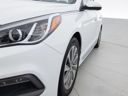 Used 2017 Hyundai Sonata Limited w/ Tech Package 03 image 12