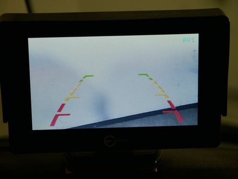 Used 2015 MAZDA MAZDA5 Sport image 32