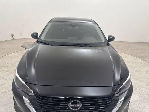 Used 2024 Nissan Sentra S w/ Lighting Package FWD image 16