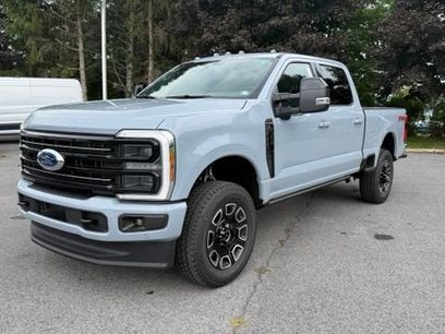 New 2026 Ford F350 Platinum w/ FX4 Off-Road Package