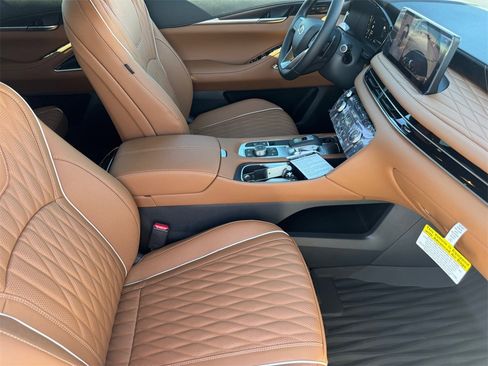 New 2026 INFINITI QX60 Autograph image 13