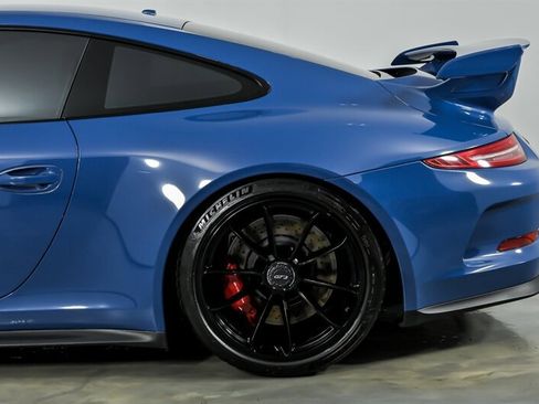 Used 2015 Porsche 911 GT3 RWD image 9