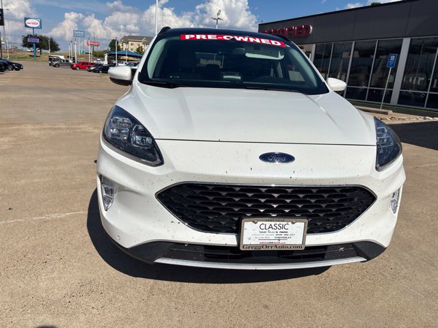 Used 2021 Ford Escape Titanium w/ Class II Trailer Tow Package AWD/4WD image 2