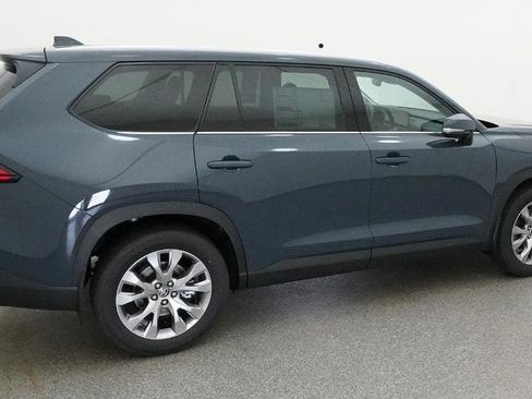 New 2026 Toyota Grand Highlander Limited AWD/4WD image 10