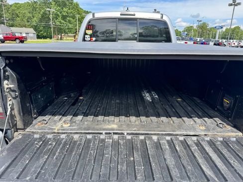Used 2014 Toyota Tacoma 4x4 Double Cab w/ TRD Sport Package image 23