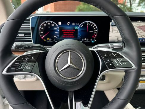 New 2026 Mercedes-Benz GLE 450e 4MATIC image 24