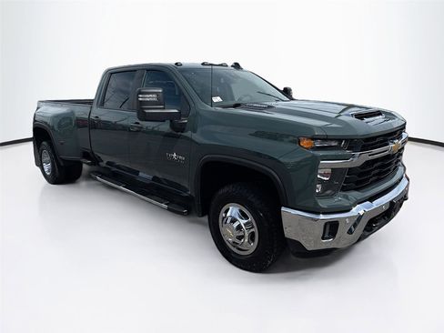 Used 2025 Chevrolet Silverado 3500 LT w/ Texas Edition AWD/4WD image 34