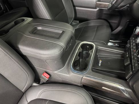 Used 2022 Chevrolet Silverado 1500 LTZ w/ LTZ Premium Texas Edition AWD/4WD image 26
