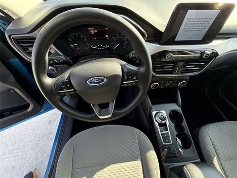 Used 2021 Ford Escape SE image 14