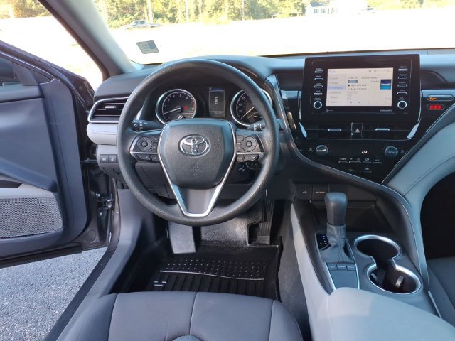 Used 2023 Toyota Camry LE FWD image 12