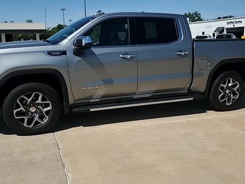 Used 2025 GMC Sierra 1500 SLT w/ SLT Premium Plus Package AWD/4WD image 5