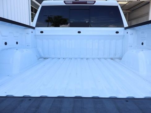 Used 2022 GMC Sierra 1500 SLT w/ SLT Convenience Package RWD image 19