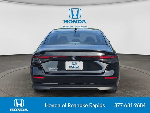 Used 2025 Honda Accord LX image 4