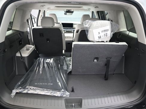 Certified 2025 Hyundai Santa Fe Calligraphy image 17