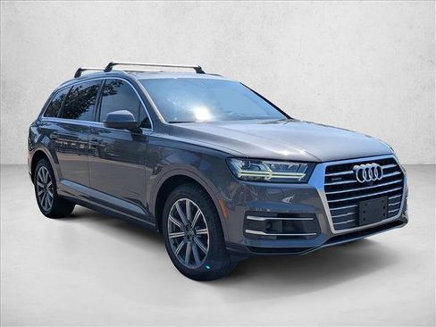Used 2018 Audi Q7 3.0T Premium Plus w/ Premium Plus Package AWD/4WD image 3