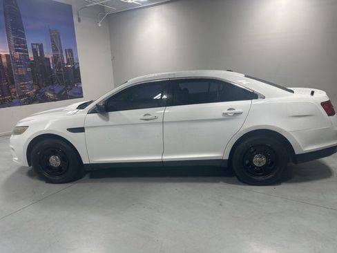 Used 2014 Ford Taurus Police Interceptor AWD image 3