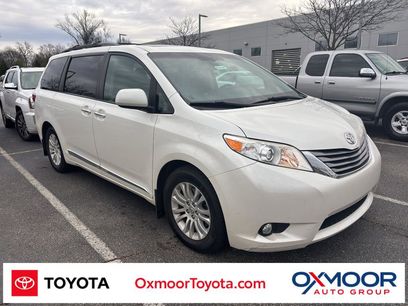 Used 2017 Toyota Sienna XLE Premium