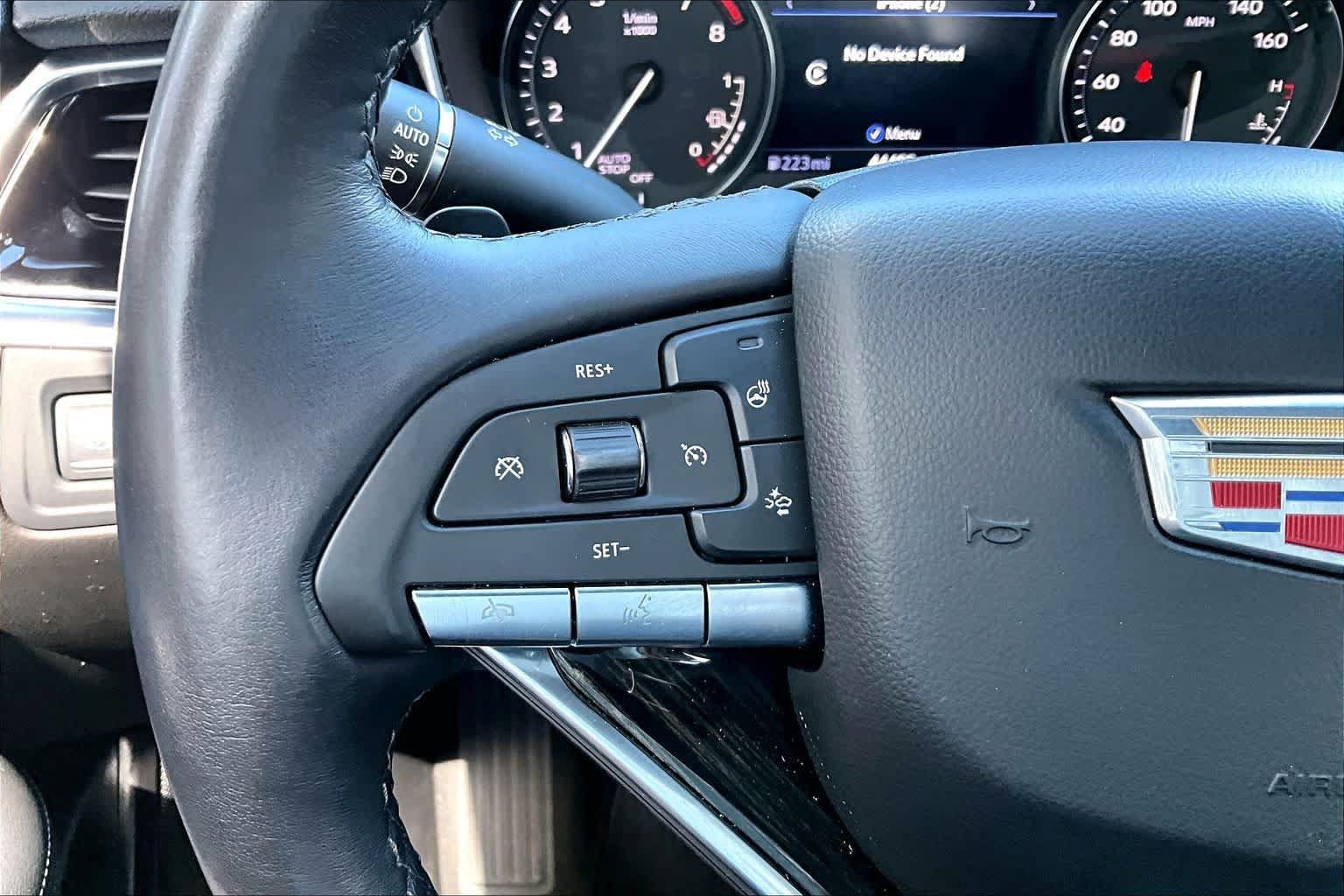 Used 2023 Cadillac XT6 Premium Luxury w/ Technology Package AWD/4WD image 22
