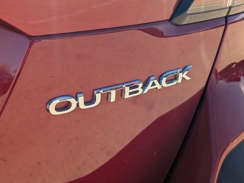 Used 2025 Subaru Outback Premium w/ Popular Package #1A AWD/4WD image 14