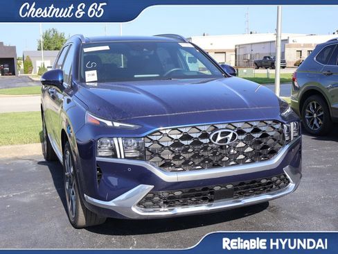 Used 2023 Hyundai Santa Fe Calligraphy FWD image 2