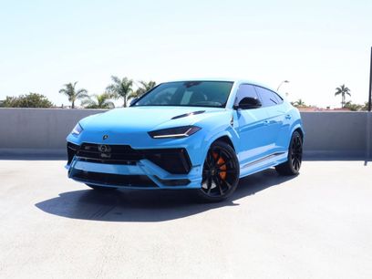 Used 2023 Lamborghini Urus S
