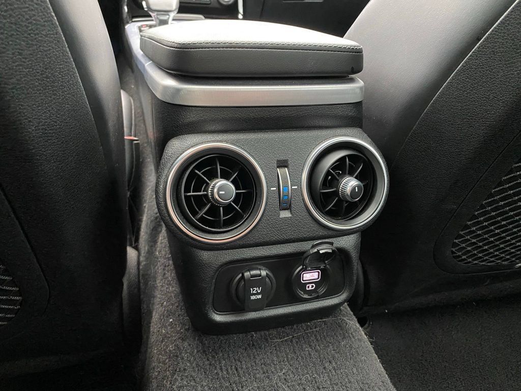 Certified 2023 Kia Stinger GT2 AWD/4WD image 31