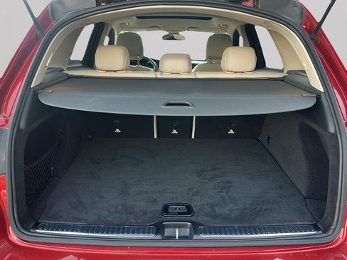 Used 2019 Mercedes-Benz GLC 300 4MATIC image 14