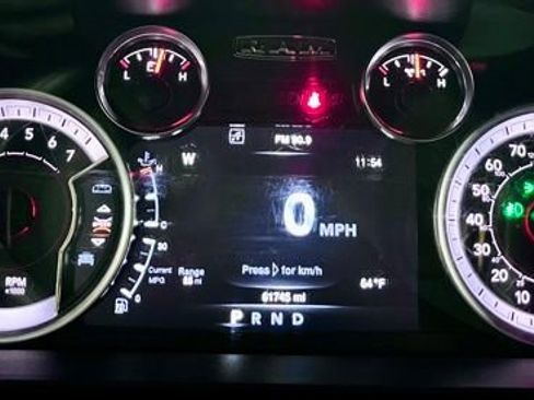 Used 2021 RAM 1500 Classic Warlock w/ Luxury Group AWD/4WD image 14