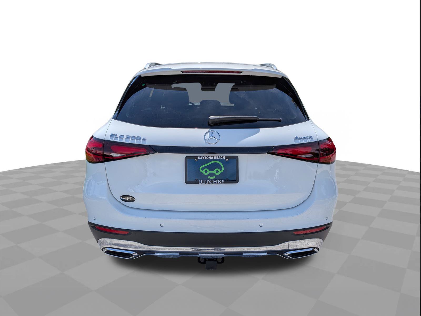 Used 2025 Mercedes-Benz GLC 350e 4MATIC image 5