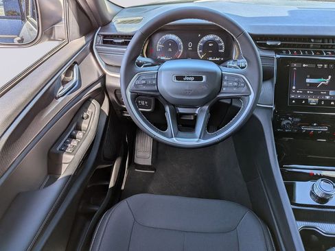 New 2026 Jeep Grand Cherokee Laredo RWD image 15