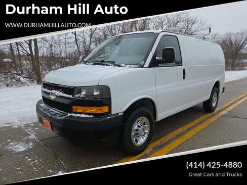 Used 2019 Chevrolet Express 3500 w/ Driver Convenience Package image 1