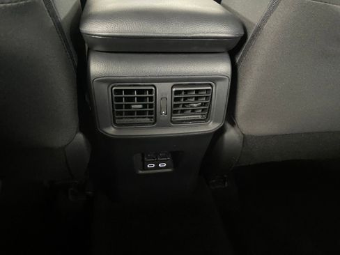 Used 2024 Toyota RAV4 XLE image 22