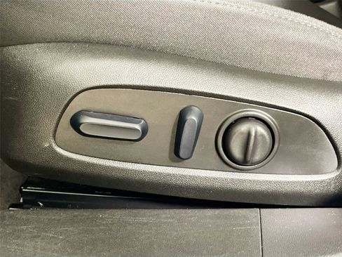 Used 2024 Chevrolet Malibu LT FWD image 21