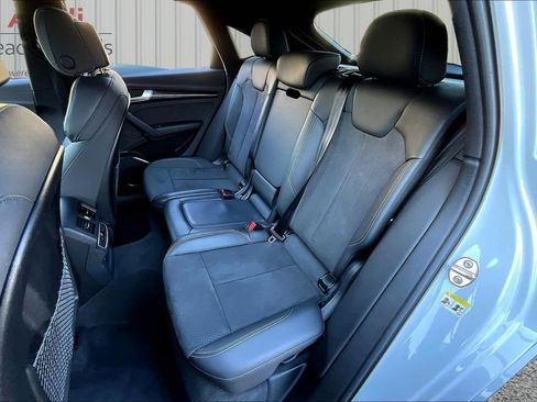 Used 2022 Audi SQ5 Premium w/ Convenience Package image 22