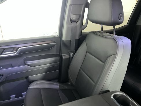 Used 2024 GMC Sierra 1500 SLT w/ SLT Premium Plus Package image 27