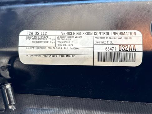 Used 2021 Jeep Wrangler Sport AWD/4WD image 11