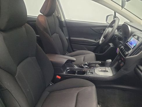 Used 2019 Subaru Impreza 2.0i Premium image 21