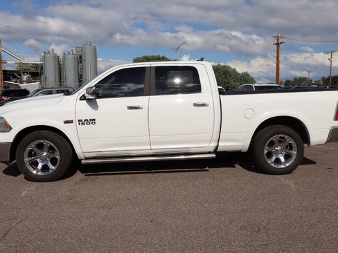 Used 2016 RAM 1500 Laramie w/ Convenience Group AWD/4WD image 8