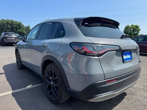 Used 2024 Honda HR-V Sport image 4