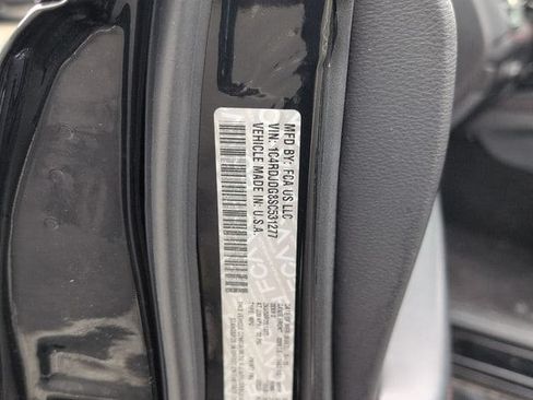 Certified 2025 Dodge Durango GT AWD/4WD image 26