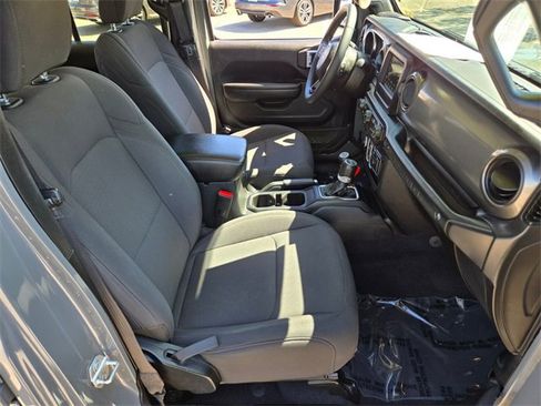 Used 2023 Jeep Wrangler Sport S image 20
