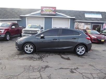 Used 2017 Chevrolet Cruze LT