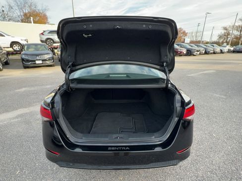 Used 2024 Nissan Sentra S image 9