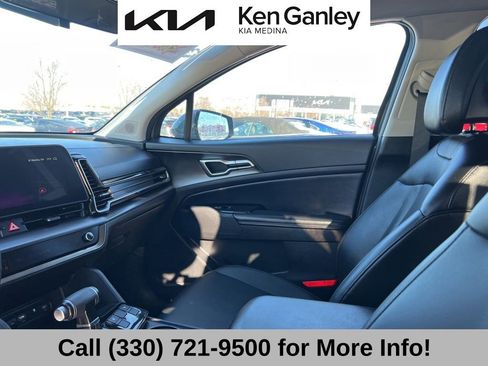 Certified 2023 Kia Sportage EX image 42