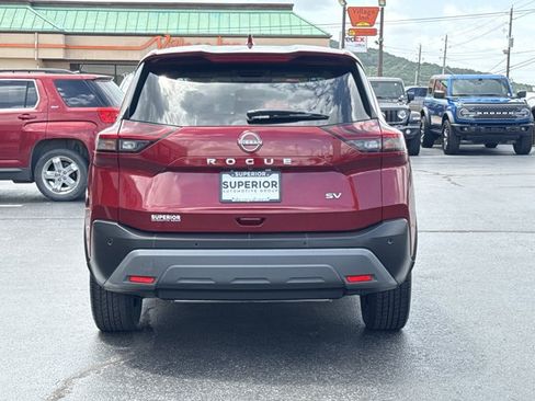 Certified 2023 Nissan Rogue SV FWD image 4
